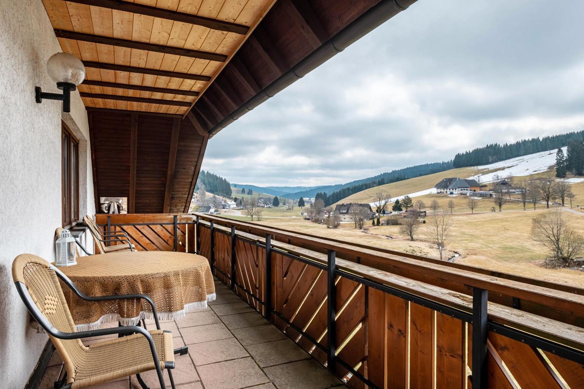 Ferienhaus Kaltenbach 蒂蒂湖-新城 外观 照片